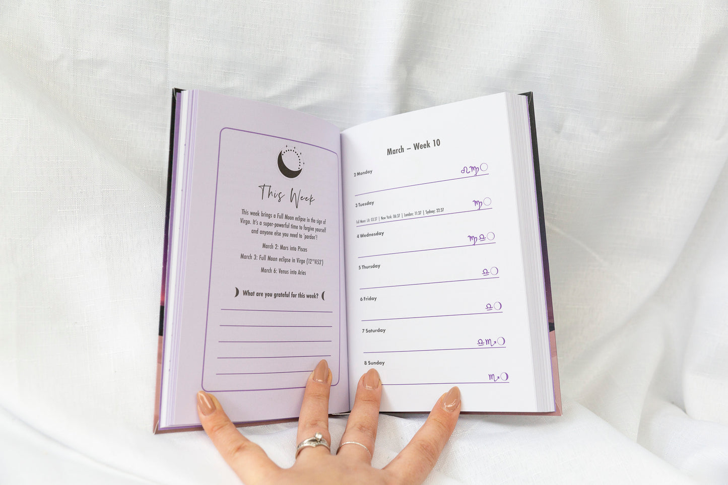 2026 Moonology Diary - Yasmin Boland